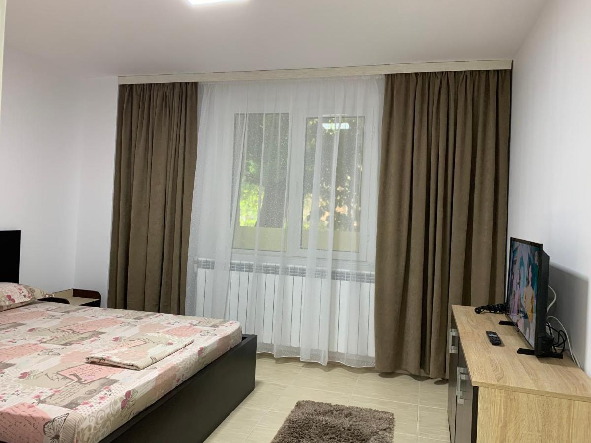 Galaţi Eli Apartment מראה חיצוני תמונה