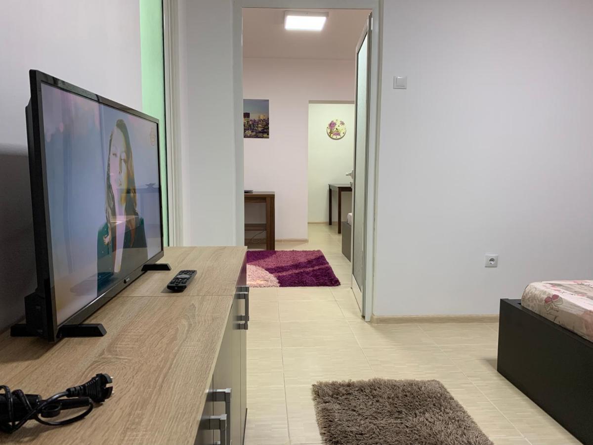 Galaţi Eli Apartment מראה חיצוני תמונה