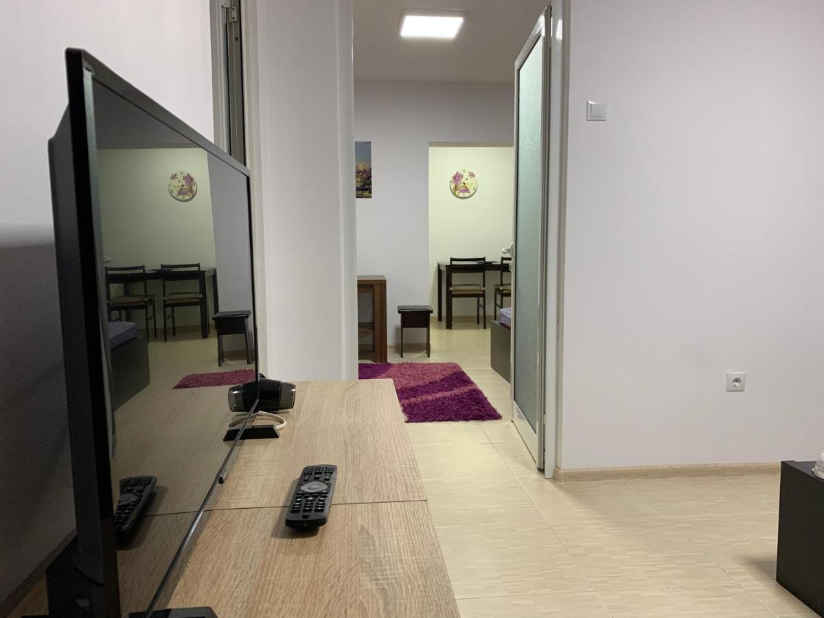 Galaţi Eli Apartment מראה חיצוני תמונה